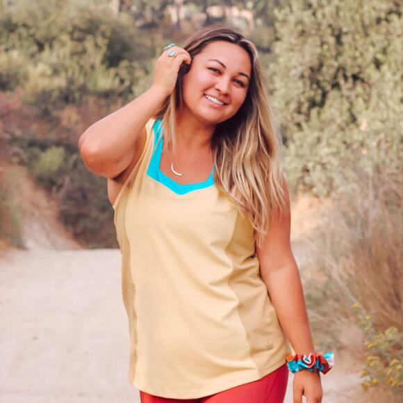 Crowned Athletics Riverbend Princess Flow Tank Top Large Pocahontas Disney - Picture 4 of 8